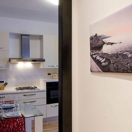 Altido Elegant 1 Bedroom Apt Moments From The Sea Genoa Exterior photo