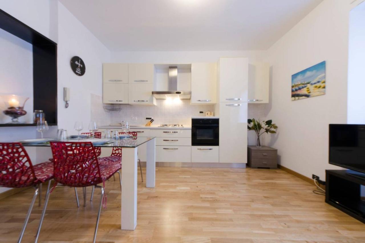 Altido Elegant 1 Bedroom Apt Moments From The Sea Genoa Exterior photo